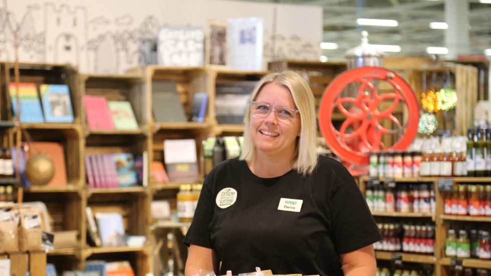 Theres Tofftén på Gotlandsavdelningen på Stora Coop i Visby.
